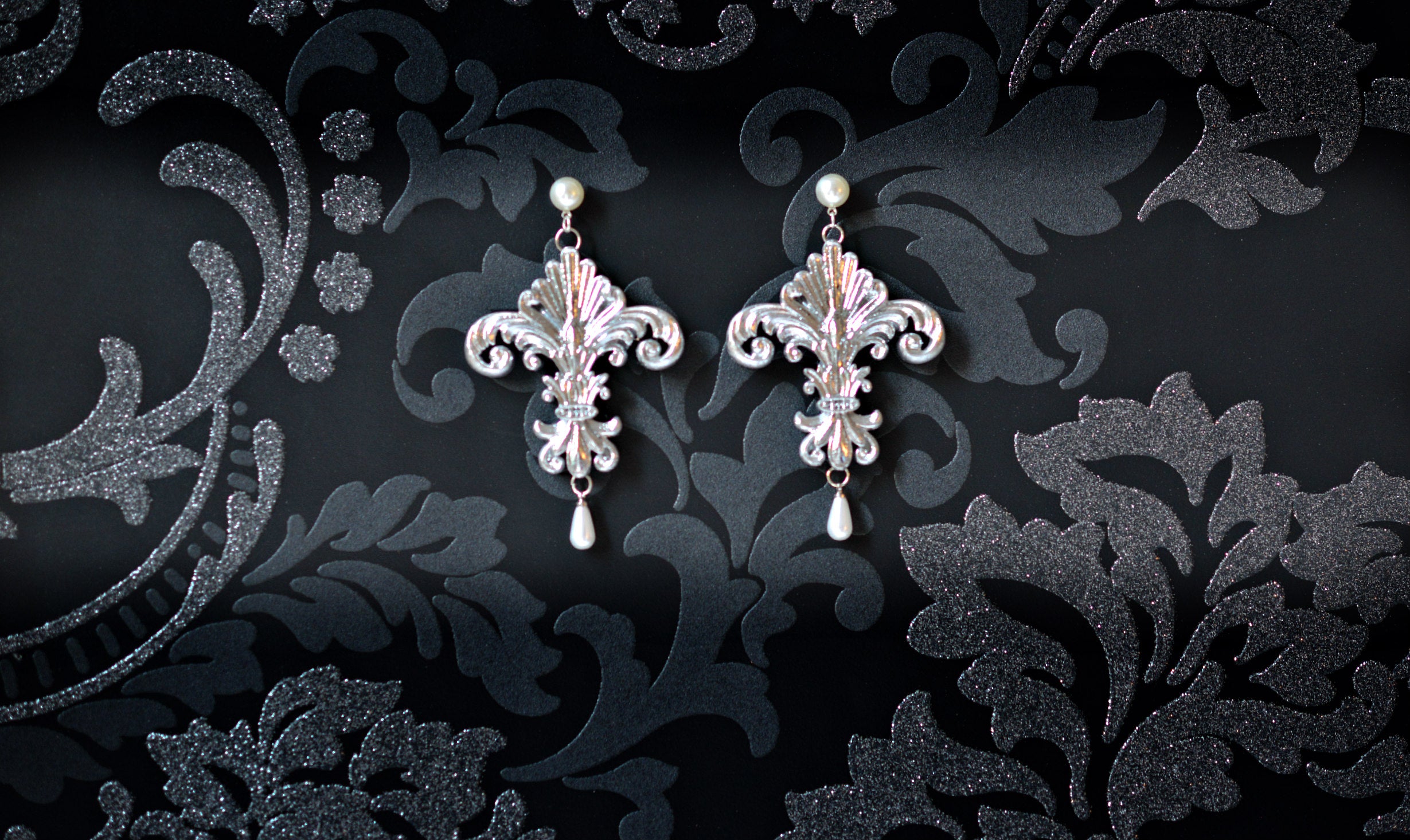 Luxurious double pearl baroque earrings