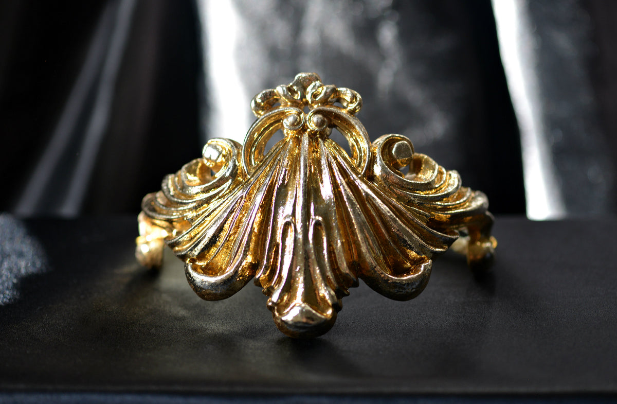 Elegant Golden&champagne  "Millefoglie" necklace