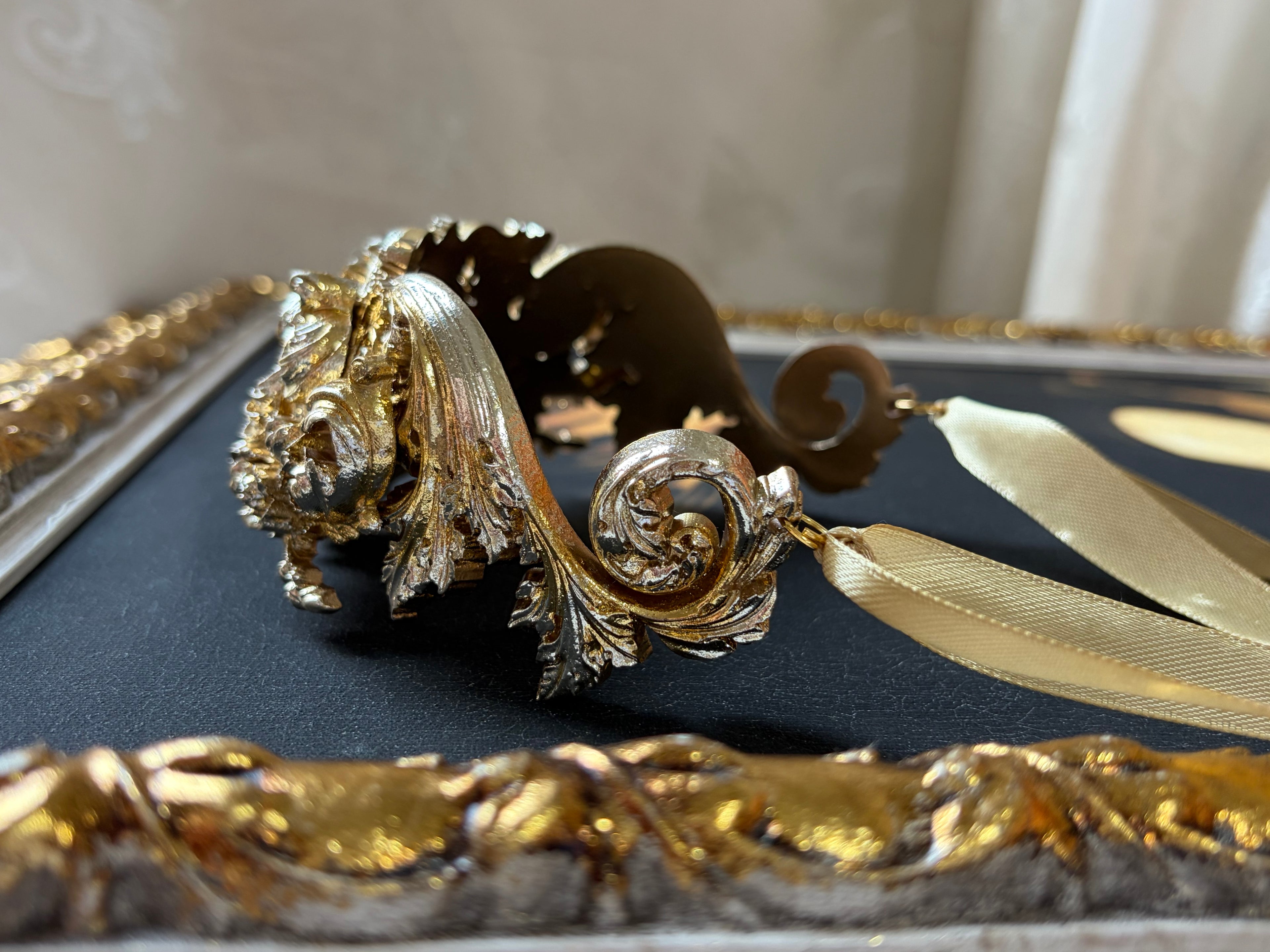 Luxurious  "gold&champagne" necklace