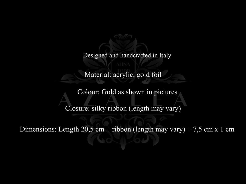 Rose baroque style golden necklace